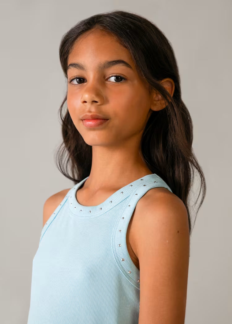 Camiseta tirantes canale con tachuelas