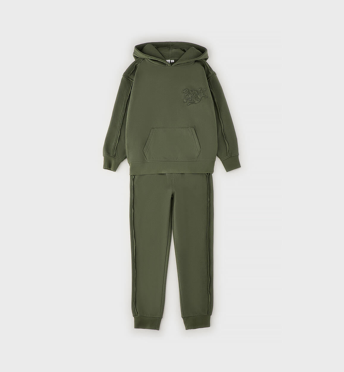 Chandal Jogging detalle costuras exteriores