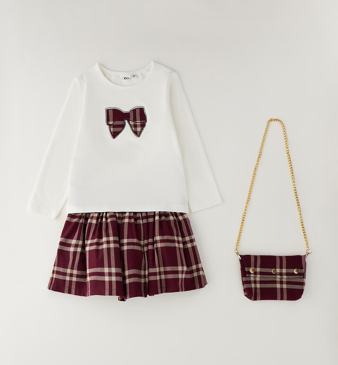 Conjunto dos piezas y bolso estampado cuadros