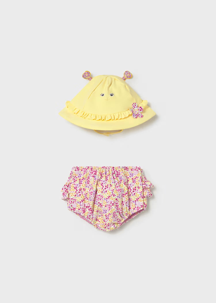 Conjunto bañador pañal y gorro bebé