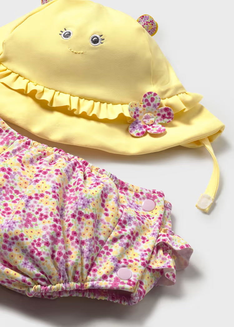 Conjunto bañador pañal y gorro bebé