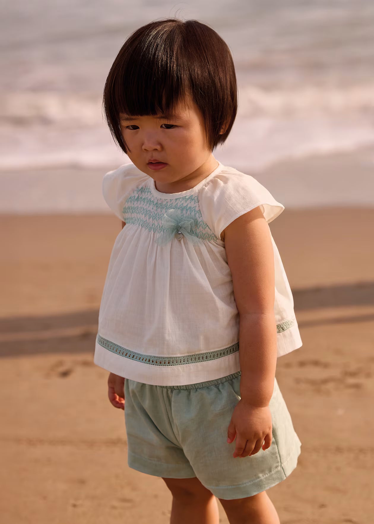 Conjunto pantalón corto y blusa Bebé