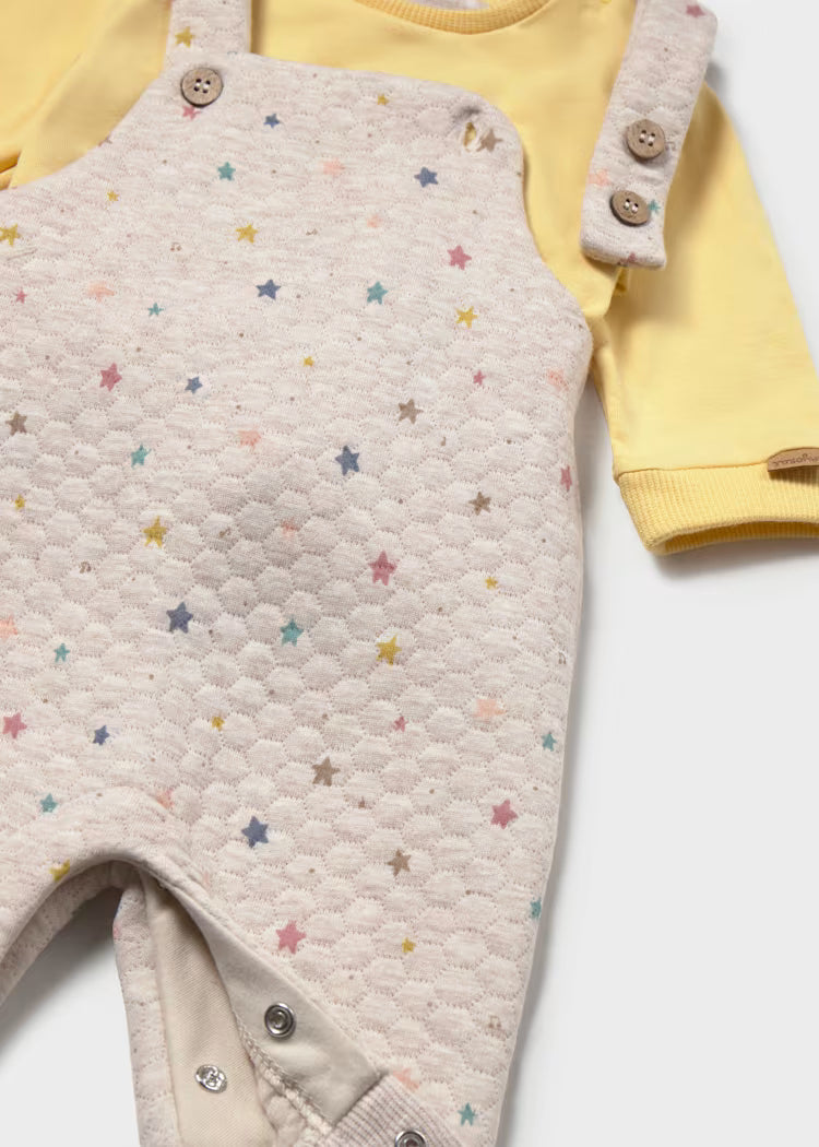 Conjunto peto estampado bebé