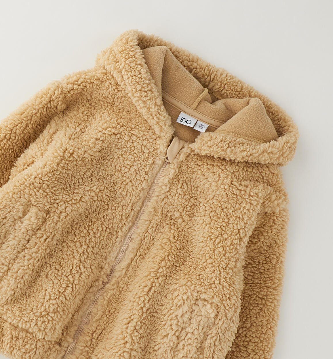 Chaqueta cremallera efecto borreguito