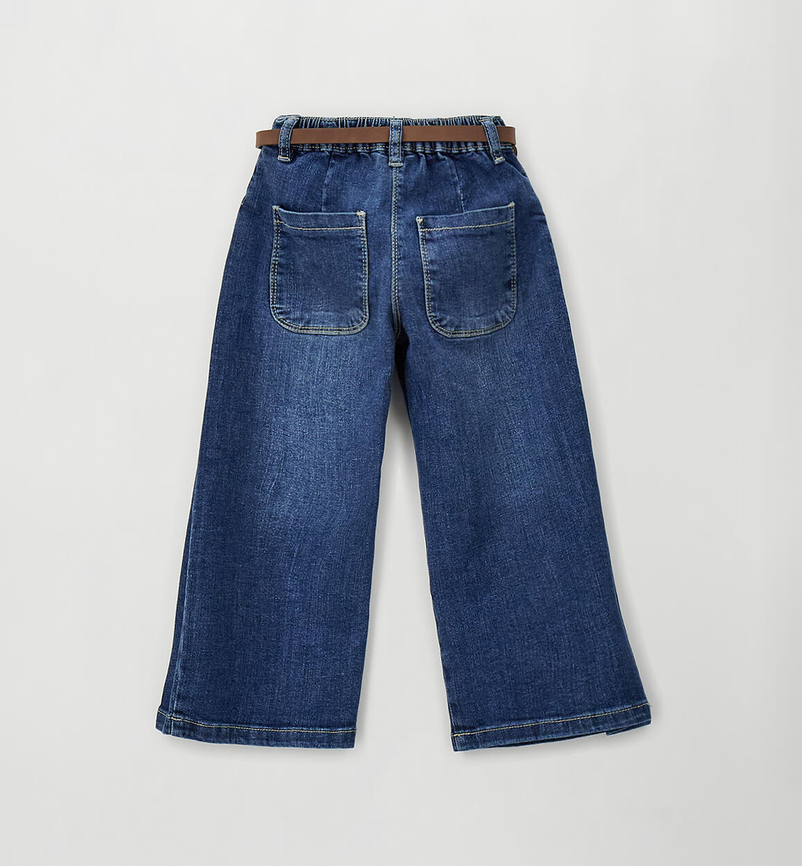 Pantalón wide leg con cinturón
