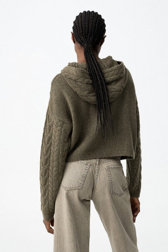 Jersey punto trenzado con capucha