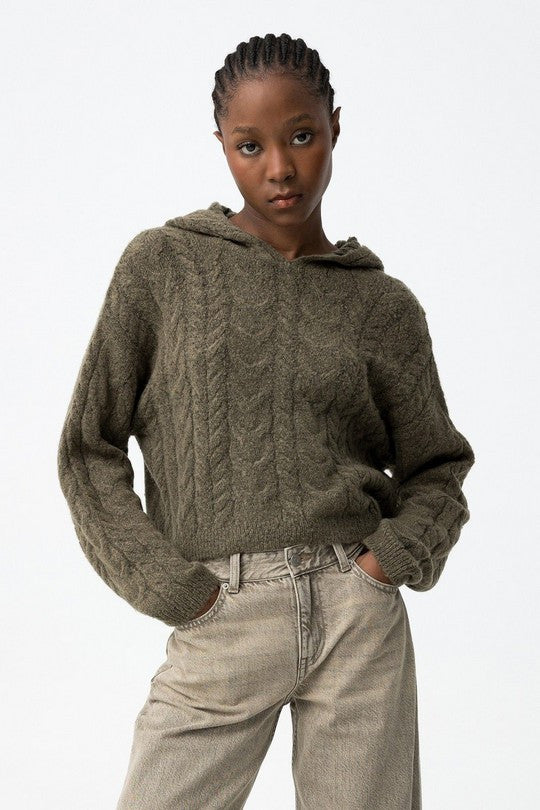 Jersey punto trenzado con capucha