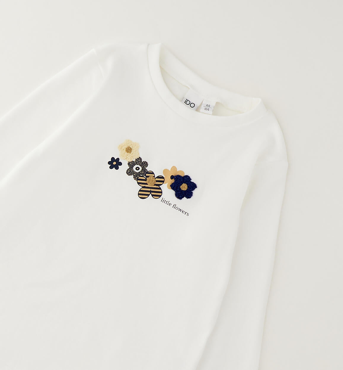 Camiseta manga larga bordado flores