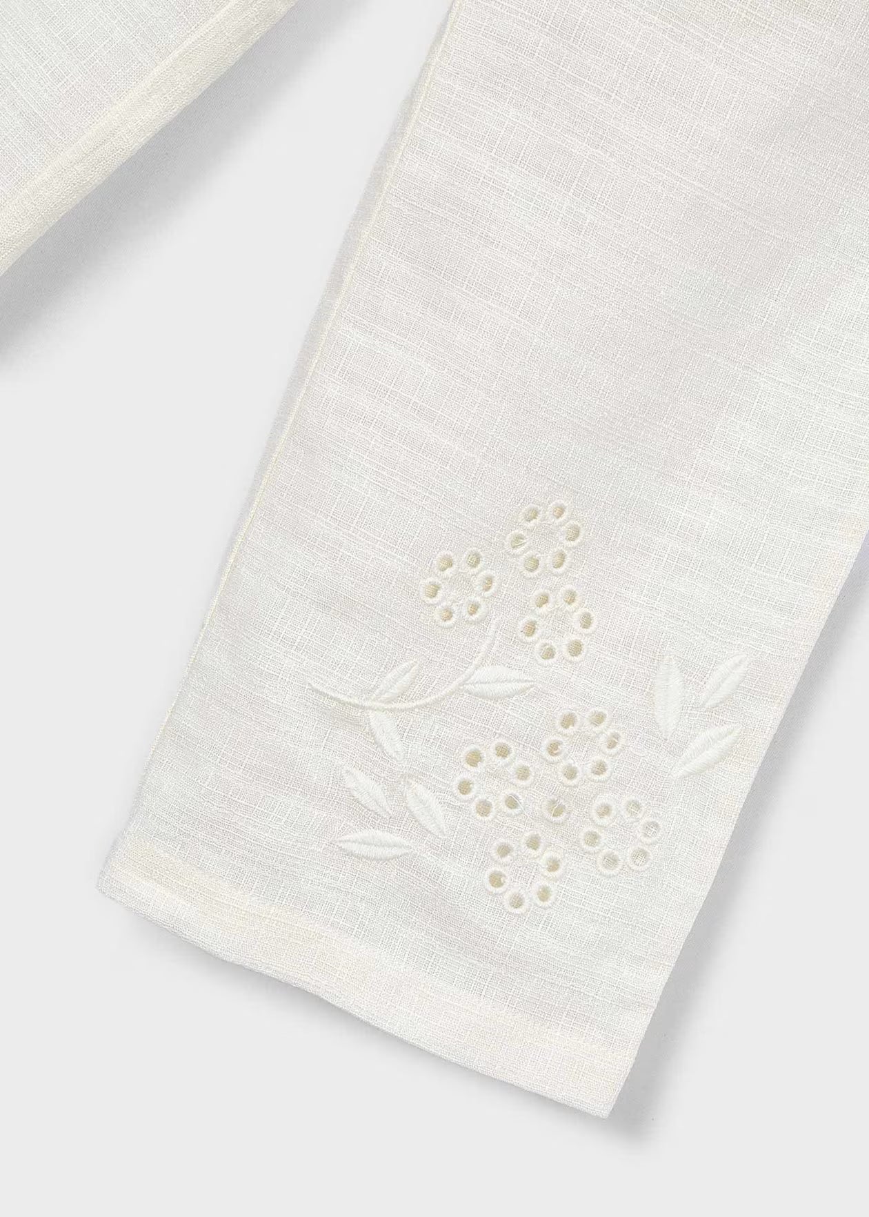 Pantalon largo lino bordado