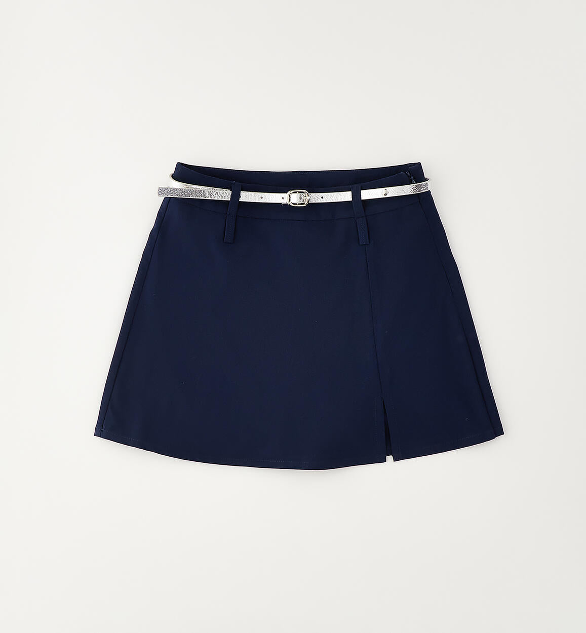 Pantalón corto con cinturón