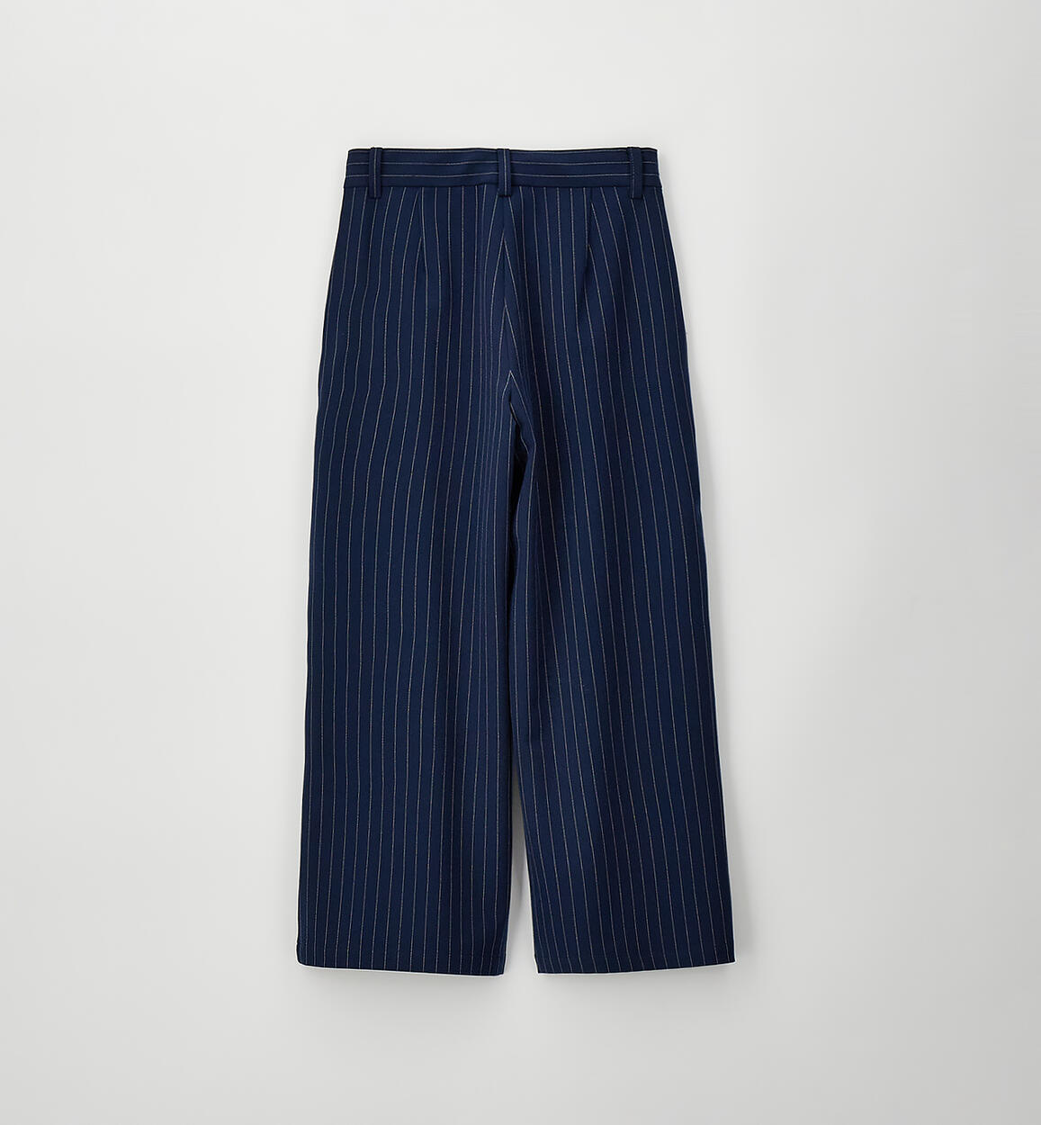 Pantalón largo corte recto raya diplomatica