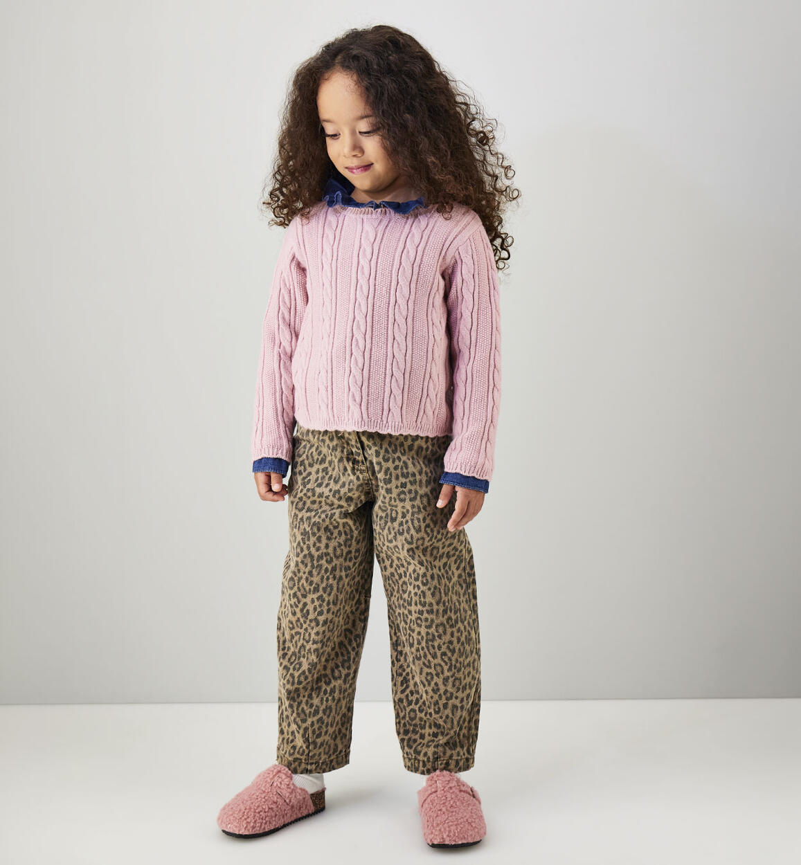 Pantalón wide leg estampado animal print