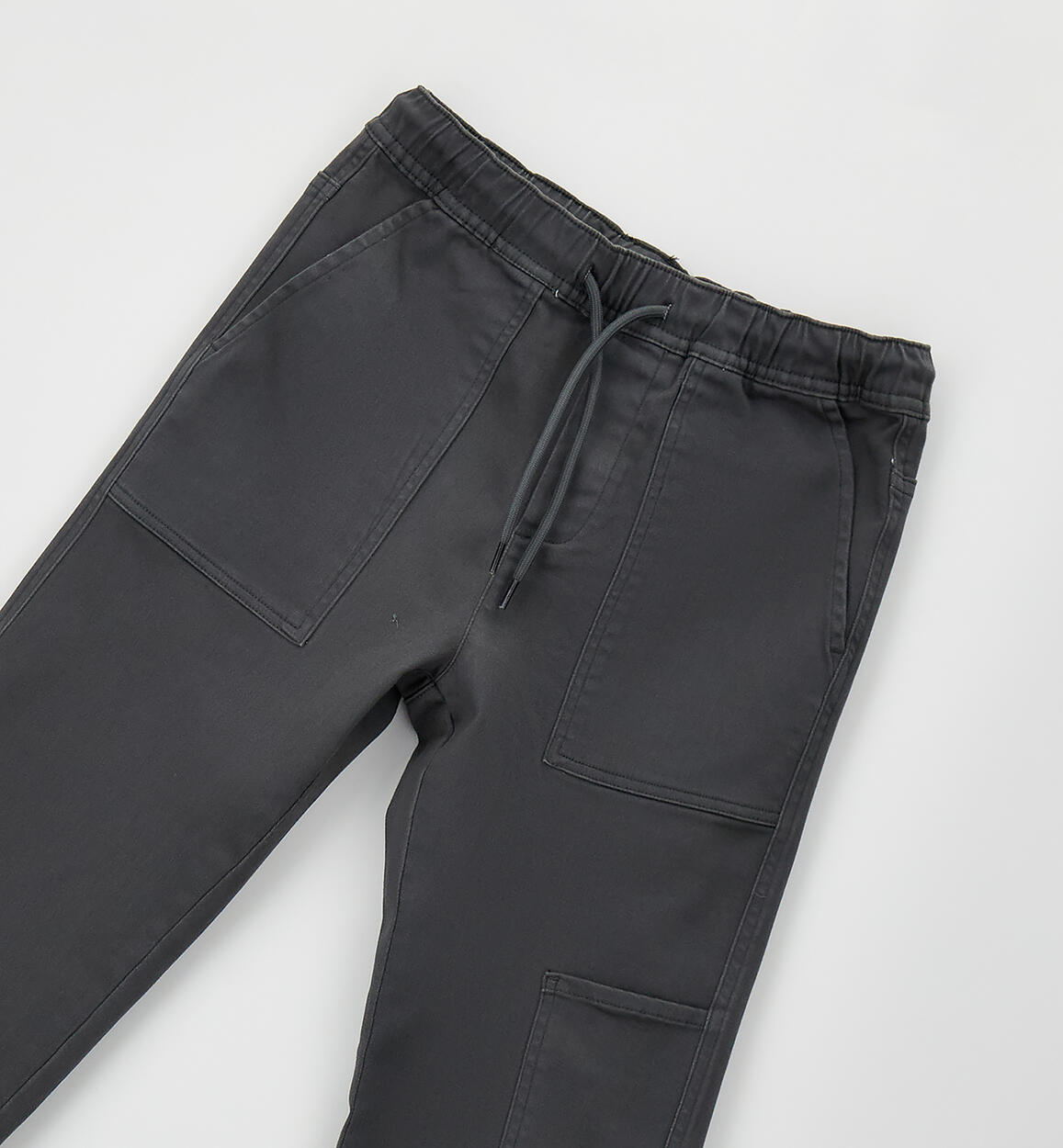 Pantalón jogger cintura ajustable