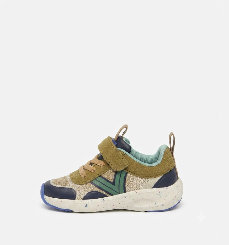 Zapatillas deportivas barefoot para niño con cordón elástico