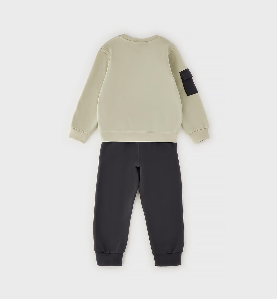 Chandal 2 piezas sudadera y jogger "BSKT"