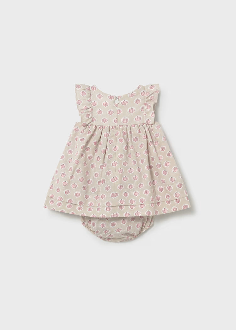 Vestido con cubrepañales