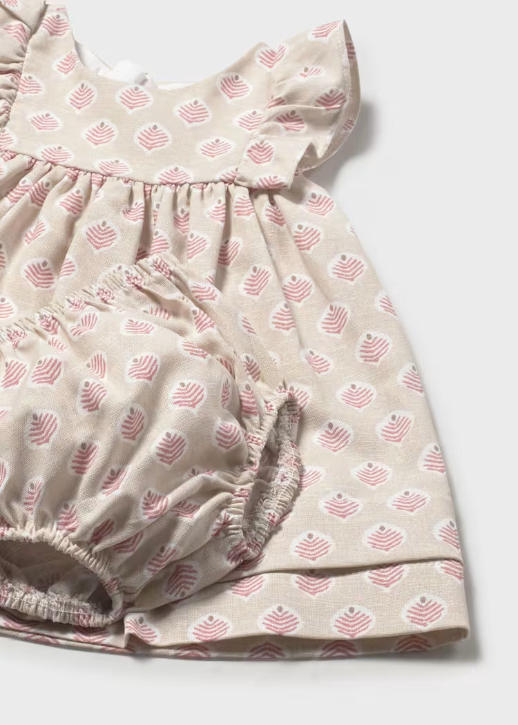 Vestido con cubrepañales