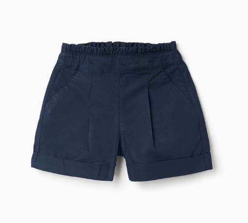 Short infantil con cintura elástica y detalle fruncido.